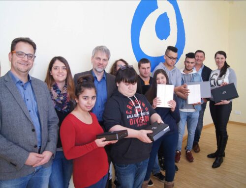 PARIT spendet Hardware für das Förderzentrum Brunnenschule